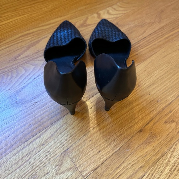 Vince Aurelian Woven Leather d’Orsay Kitten Heel Pumps - Picture 3 of 6